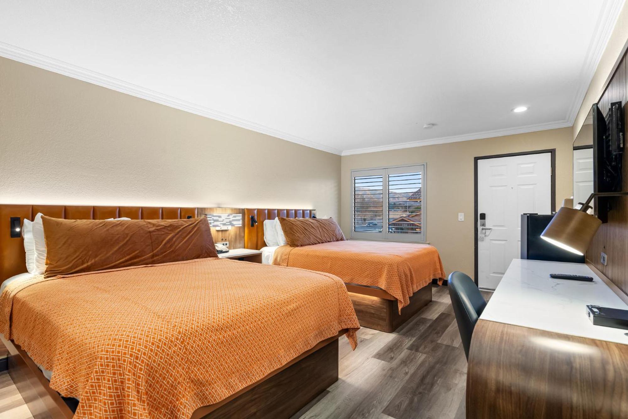 Santa Clarita Motel - Near Six Flags Magic Mountain - Valencia Экстерьер фото